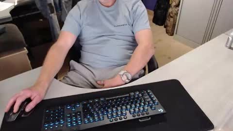 Dave online show from 12/02/25, 05:41