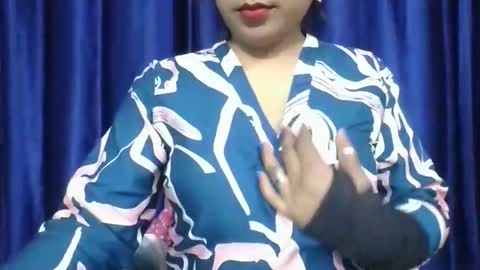 Snapshot of poojalady chatting on 05/01/26, 04:33 poojalady online show from 05/01/26, 04:33