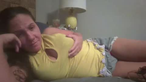 Snapshot of pooncahantits chatting on 12/29/24, 01:34 Emily at Home online show from 12/29/24, 01:34