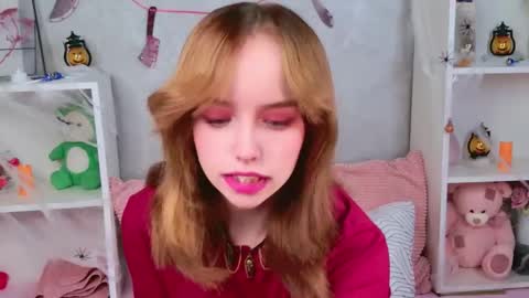 Snapshot of popjenny chatting on 10/28/25, 12:30 Hi Daddy Im Jane online show from 10/28/25, 12:30