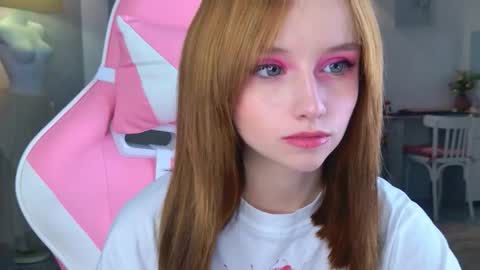 Snapshot of popjenny chatting on 11/16/25, 04:34 Hi Daddy Im Jane online show from 11/16/25, 04:34