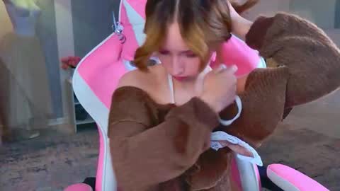 Snapshot of popjenny chatting on 12/01/25, 08:19 Hi Daddy Im Jane online show from 12/01/25, 08:19