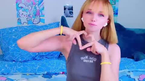Snapshot of popjenny chatting on 06/27/26, 12:44 Hi Daddy Im Jane online show from 06/27/26, 12:44