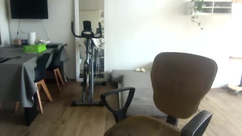 popopo0 online show from 10/19/25, 07:03