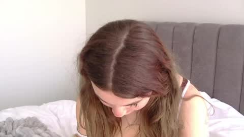 Snapshot of poppyjoyyy chatting on 04/02/26, 11:13 Poppy Joy online show from 04/02/26, 11:13