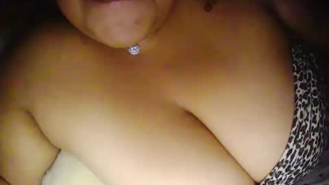 poppyprincess261371 online show from 12/14/25, 06:52