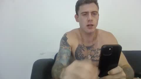 Snapshot of popstarpornstar chatting on 01/24/25, 04:49 PopstarPornstar online show from 01/24/25, 04:49