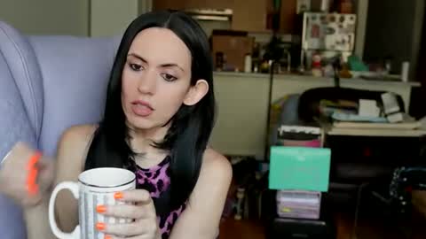 A cadia online show from 11/06/25, 05:14