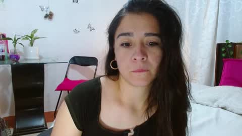 porcelainlux online show from 01/19/25, 09:34