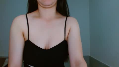 porcelainlux online show from 11/05/25, 08:31