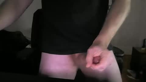 Snapshot of pornaddicted8 chatting on 12/03/24, 12:46 i heart porn online show from 12/03/24, 12:46