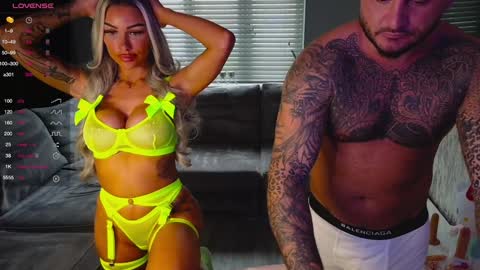 British Pornstar Couple online show from 12/31/24, 03:09