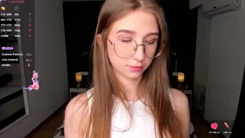 Elizabeth online show from 02/21/26, 07:04