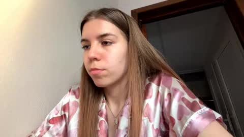 Eva online show from 06/05/26, 04:13