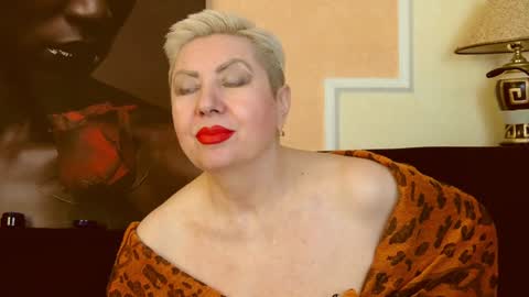 LADY POSH online show from 01/03/25, 09:47