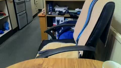 poshman65 online show from 10/26/25, 10:47