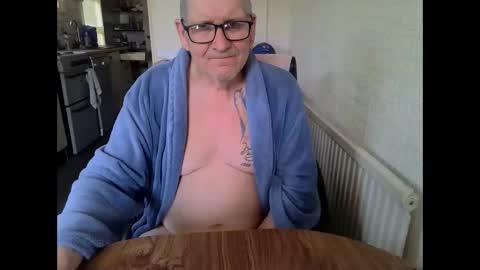 poshman65 online show from 05/09/26, 08:41