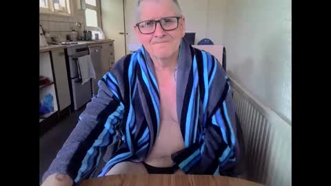 poshman65 online show from 06/09/26, 11:00