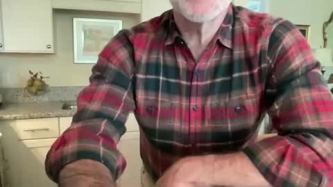 Post online show from 01/01/25, 04:18