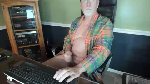 PoundinMyCock4U online show from 04/17/26, 11:24
