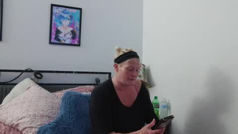 Snapshot of poundthatpussy4me chatting on 07/09/26, 08:07 poundthatpussy4me online show from 07/09/26, 08:07