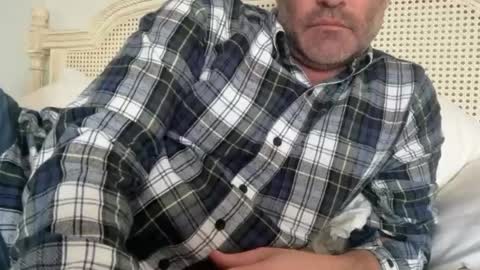 Snapshot of poundtownusa2016 chatting on 05/09/26, 05:18 ConchilDog online show from 05/09/26, 05:18