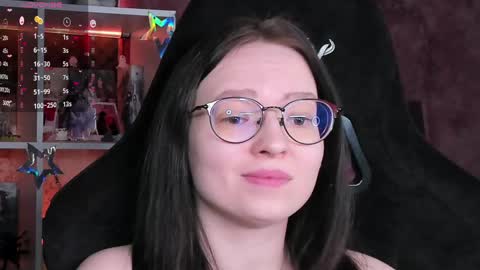 Robyn online show from 04/23/26, 06:36