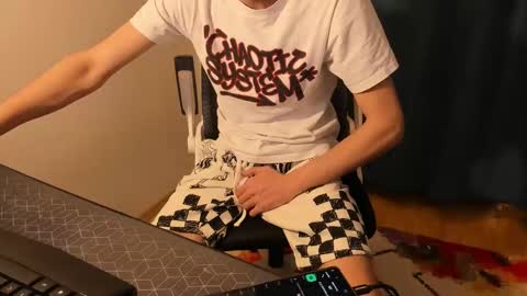 Snapshot of powerofthor69 chatting on 03/03/25, 07:17 alex online show from 03/03/25, 07:17