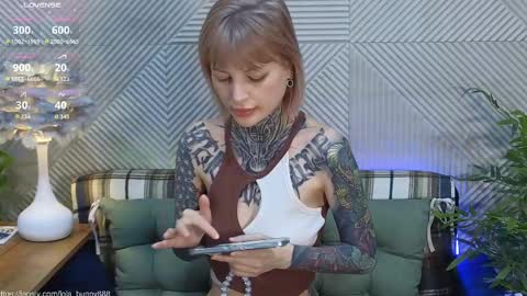 Lola online show from 03/04/26, 05:24