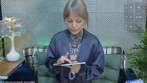 Snapshot of powerrr_ chatting on 05/01/26, 04:50 Lola online show from 05/01/26, 04:50