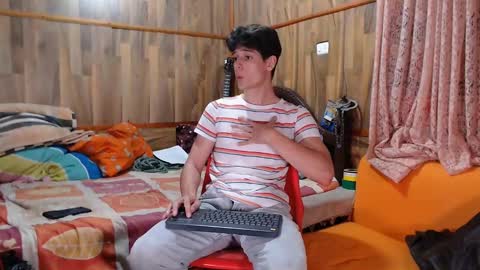 chris independent  online show from 02/11/25, 01:20