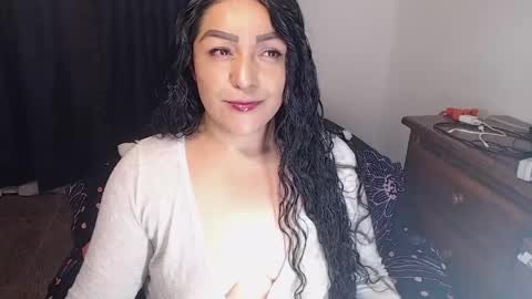 Snapshot of ppepittaaredd chatting on 04/27/26, 07:17 maryana online show from 04/27/26, 07:17