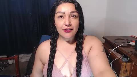 Snapshot of ppepittaaredd chatting on 05/22/26, 10:43 maryana online show from 05/22/26, 10:43