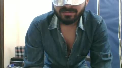 ppreetam23 online show from 02/28/25, 05:26