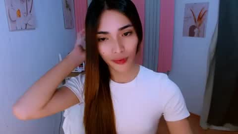 preciosa_banks69 online show from 06/19/26, 01:15