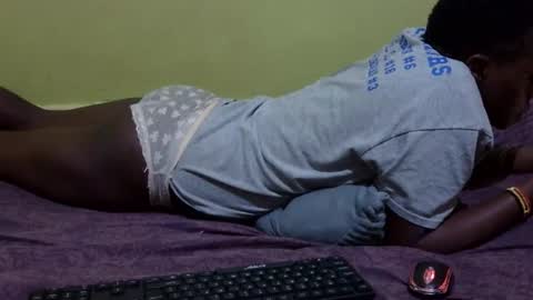 Snapshot of precious_nesh chatting on 12/01/25, 05:07 precious_nesh online show from 12/01/25, 05:07