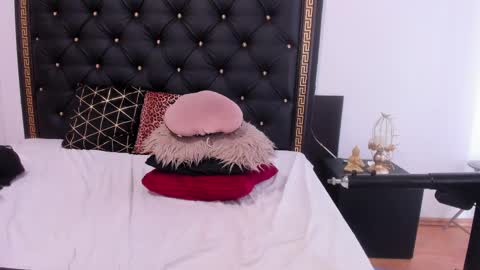 Ailyn online show from 02/10/25, 11:46