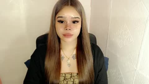 MAXXINE online show from 02/13/25, 07:03