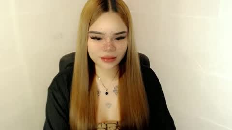 MAXXINE online show from 10/05/25, 02:32