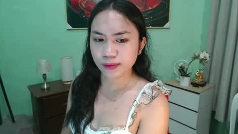 claire online show from 04/28/26, 11:59