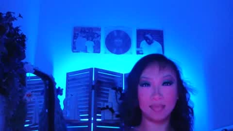 PreeminentJess online show from 07/30/26, 05:39
