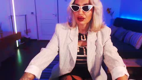 Victoria online show from 12/08/24, 03:00