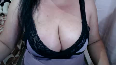 WELCOME IM SINGLE PREGNANT REALLY HARD TO BE A SINGLE WITH TWIN SO PLS STOP BEING RUDELIARWASTING TIME. BE CONSIDERATE. TNX online show from 02/01/25, 11:54