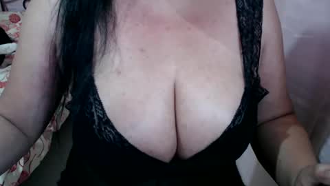 WELCOME IM SINGLE PREGNANT REALLY HARD TO BE A SINGLE WITH TWIN SO PLS STOP BEING RUDELIARWASTING TIME. BE CONSIDERATE. TNX online show from 02/07/25, 09:37