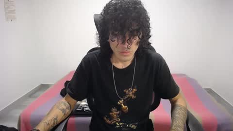 Plux online show from 09/23/25, 12:24