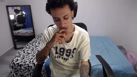 Plux online show from 02/02/26, 05:06