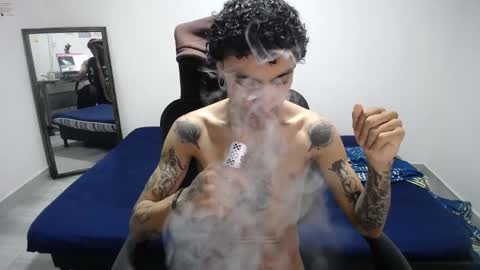 Plux online show from 03/16/26, 06:23