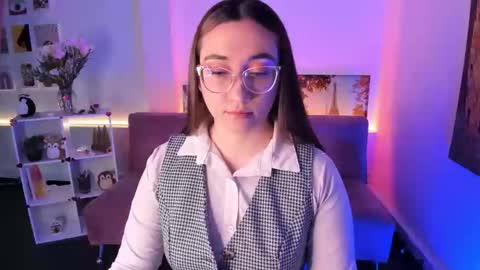 Camila  online show from 04/06/26, 12:06