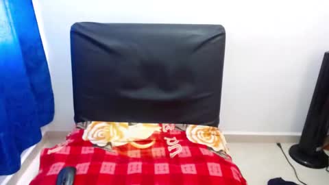 PRESSURE online show from 02/08/25, 02:49