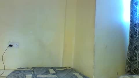 Prettie diva online show from 12/20/25, 12:34